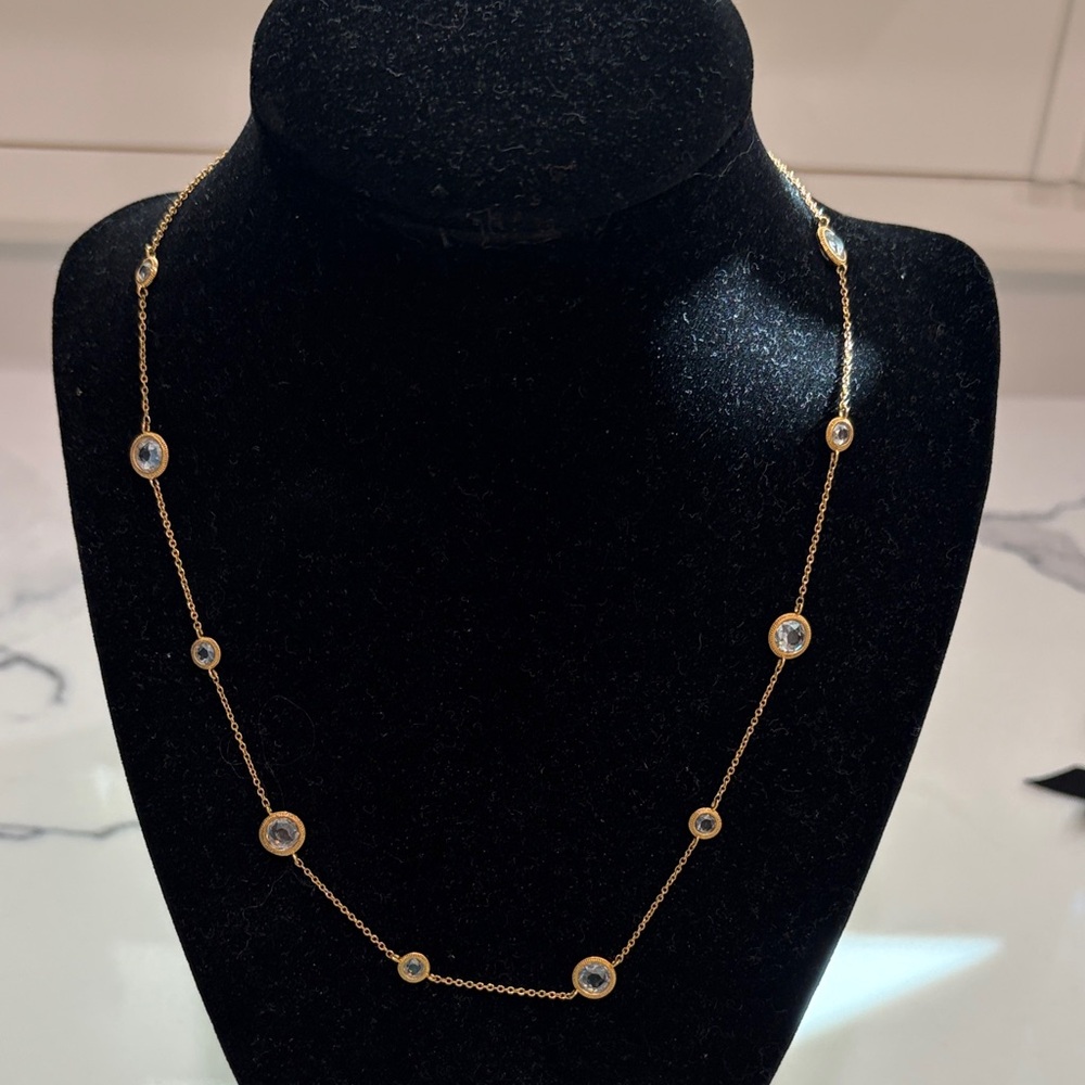 Gold and Rhinestone necklace